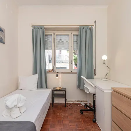 아파트 Houze Spacious Flat In Charming&historical 리스본