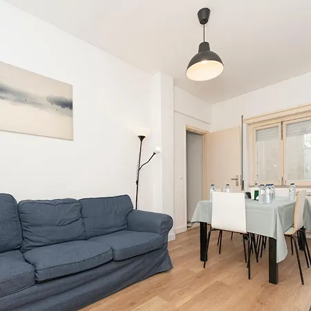 Houze Spacious Flat In Charming&historical *